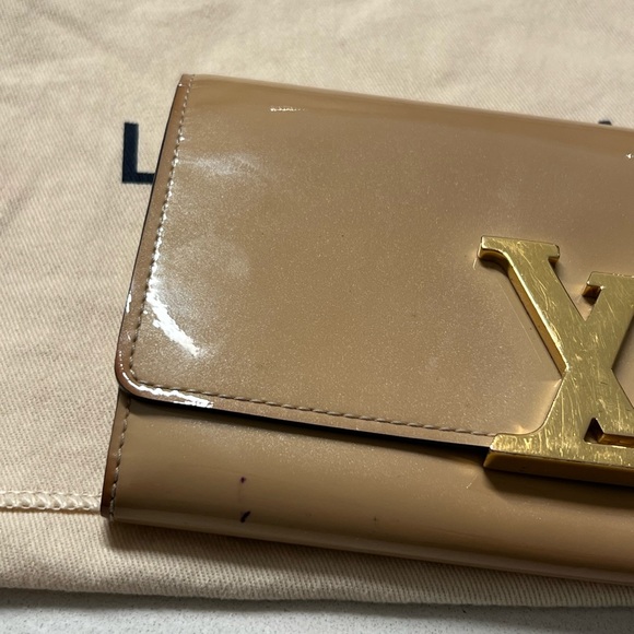 LV Vernis Wallet - Picture 11 of 13